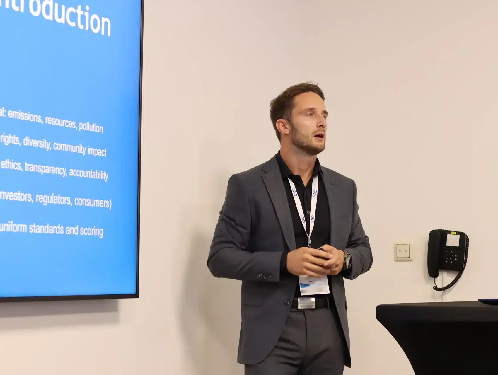 IMG_1985 academic conference on management